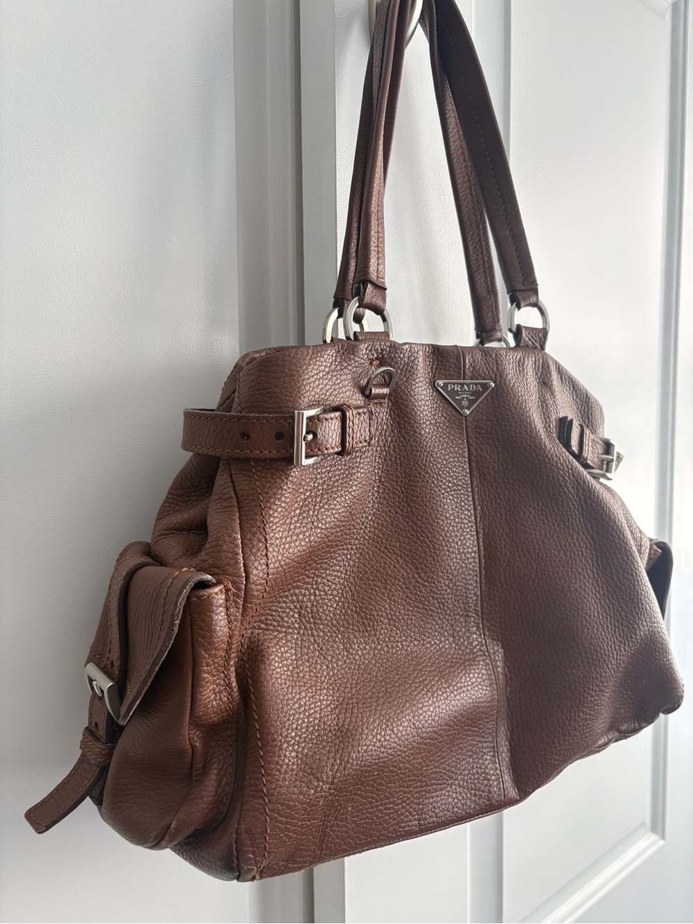 Prada Vitello Daino Leather Shoulder Bag - Picture 3 of 12